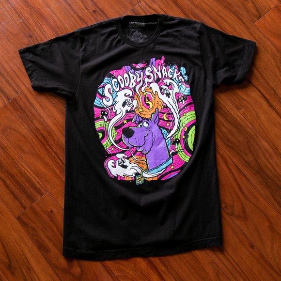 trippy scooby doo shirt